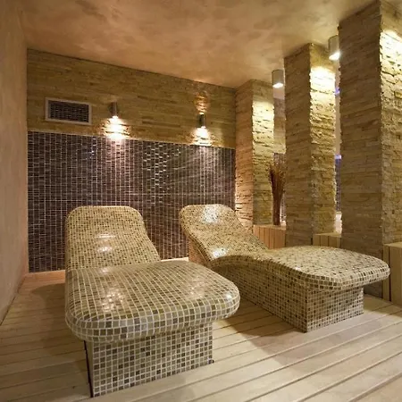 Velvet Zoned Apartment