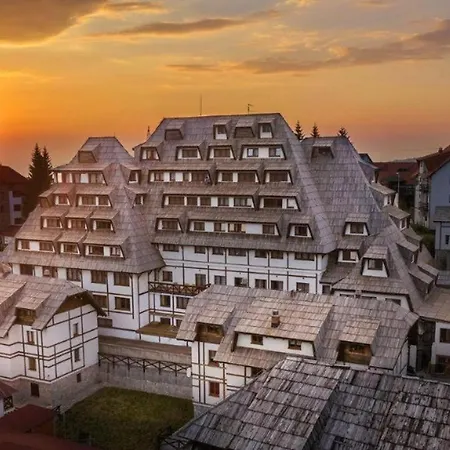 아파트 Velvet Zoned *