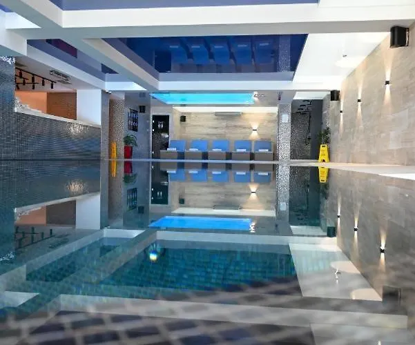 Velvet Zoned アパート コパオニク