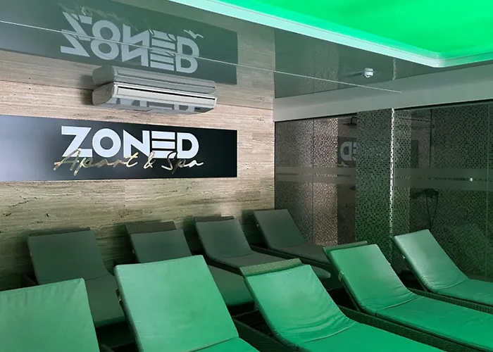 Velvet Zoned コパオニク